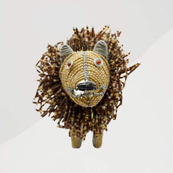 NWT Large Handcrafted Beaded Wire LION-Animal Art Sculpture / Figurine 13”x9" - Picture 3 of 10